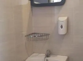 Front One Budget Hotel Slamet Riyadi Solo