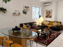 Top location Sliema stylish rooms, hotel in Sliema