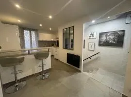 Maison de ville 75 m² + garage privé