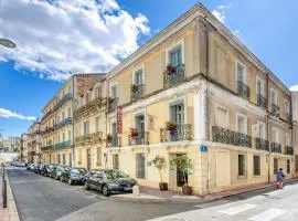 Hotel d'Aragon - Place de la Comédie