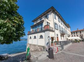 Aparthotel Arona - Happy Rentals, hotel ad Arona