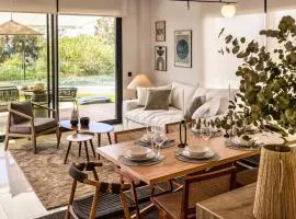 Luxury Sea View Apartment by United Renters