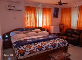 Charlies guest house, hotel i Lapaz