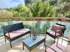 Appartement Plage et Nature, self catering accommodation in Saint-Raphaël