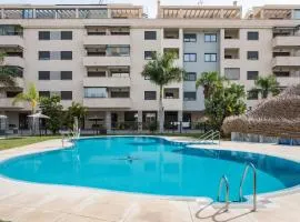 Playa Marinsa Beach piscina y padel