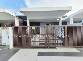 Nawfal Homestay Kotasas, hotel con parcheggio a Kuantan