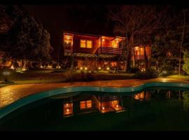 La serene nandihills, hotel v destinaci Nandi