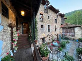 Posada la Trebede, inn in Perrozo