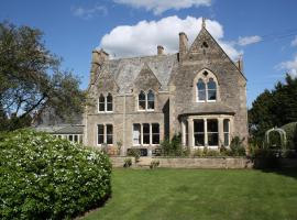 The Rectory Lacock - Boutique Bed and Breakfast, gistiheimili í Lacock