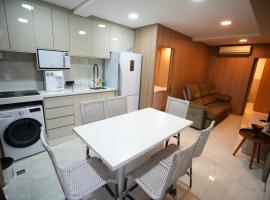 Foz Cobertura 3 suítes e Foz Apartamento 2 suítes