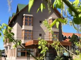 Hotel Triveneto Gramado