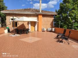 HOUSE DREAMS TOSCANY, hotel en Chianciano Terme