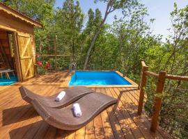 Au Jardin Des Colibris Ecolodge&Spa, chalet i Deshaies