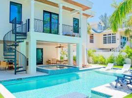 Tropical Gulf View Estate - Anna Maria, FL, hotel em Anna Maria