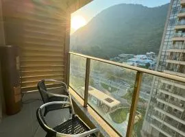 Via Premiere Apart-Hotel