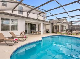 Upstay - Sonoma Resort Home w Private Pool, glamping site in Kissimmee