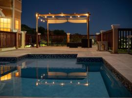 Belle Breeze Haven, hotel with pools in Gros Islet