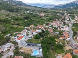 Relax House Rosemary, Ferienunterkunft in Draga Bašćanska