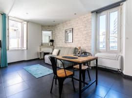 Les Suisses Apartment Zentral in der sch&ouml;nen Altstadt von Le Suquet 5 min zum Strand WLAN