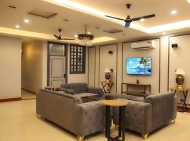 Midnight Madness, apartamento em Faridabad