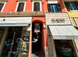 AGATHEA APARTMENT - Super Central & 50m from the Sea - Nettuno