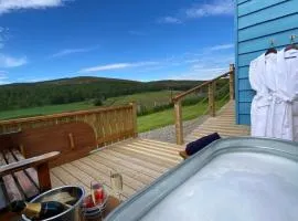 Ledmacoy Shepherds Huts