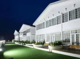 Treebo Skydale Inn & Suites With Mountain View