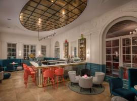 Anglo American Hotel Florence, Curio Collection By Hilton, hotel in Florence