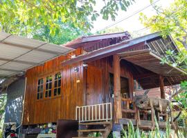 Ruenpakkiangnan เรือนพักเคียงน่าน, resort en Phitsanulok