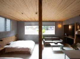 MAGATAMA.INN、洲本市のアパートメント