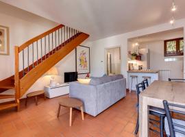 Poggio Imperiale Apartment by Mamo Florence