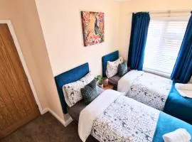 Luxury Family Apartment- Close to Leicester University