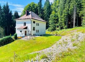 Ferienhaus Lebenskraft, hotel v destinaci Pfaffetschlag