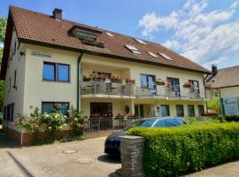 Hotel garni Schacherer, hotel v destinaci Müllheim