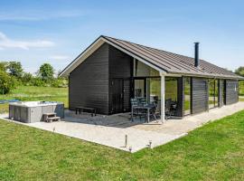 Amazing Home In Grenaa With Wifi, holiday home in Brøndstrup