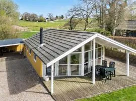Beautiful Home In Haderslev With Wifi