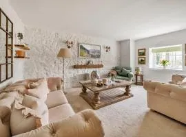 Live the coastal cottage dream in Dorset AONB