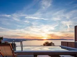 Omnia Luxury Villas - "Heated" pools & breathtaking seaviews!