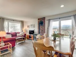 Stowe Condo Deck with Mountain View, 6 Mi to Slopes