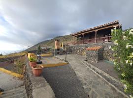 Casa Domingo Simón, hotel con estacionamiento en Fuencaliente de La Palma