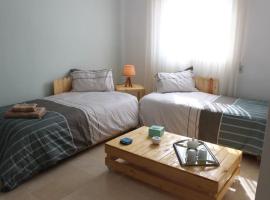 Appartement simple et propre, apartman u gradu 'Sfax'