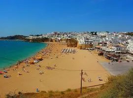 Casa dos Sinos 2Bedroom Beach Apartment with Terrace