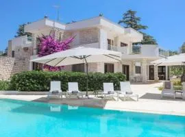 Villa D'Aprile Exclusive Luxury Villa with pool, Jacuzzi, SPA