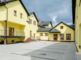 Hotel Chańcza, hotel v destinaci Korytnica