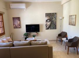 ZoYa ‘s Apartments, hotel in Agria
