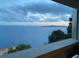 MONACO DOORS 3 Vue Mer, Piscine, Parking