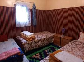 GITE ROURAL TATIOUINE Midelt, hotel v destinaci Tattiouine