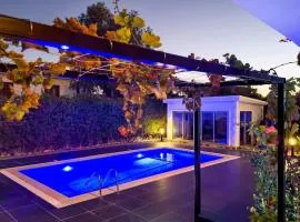 Private 4 Bedroom Pool Villa, Bogaz Iskele