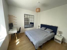 Maison indépendante au calme - 1ch, hôtel à Saint-Herblain