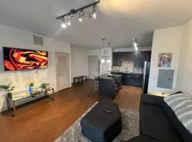 BEAUTIFUL STUDIO 7MIN FROM THE GALLERIA MALL